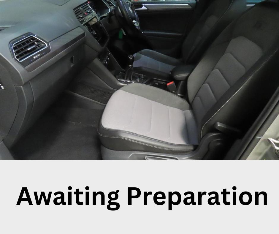 Used Volkswagen Tiguan 2018 for sale - 77904287: Photo 2