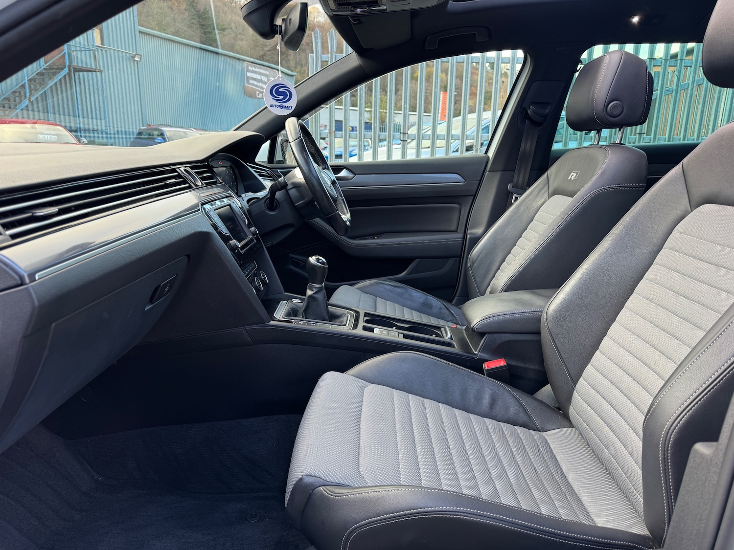 Used Volkswagen Passat 2016 for sale - 74931667: Photo 30