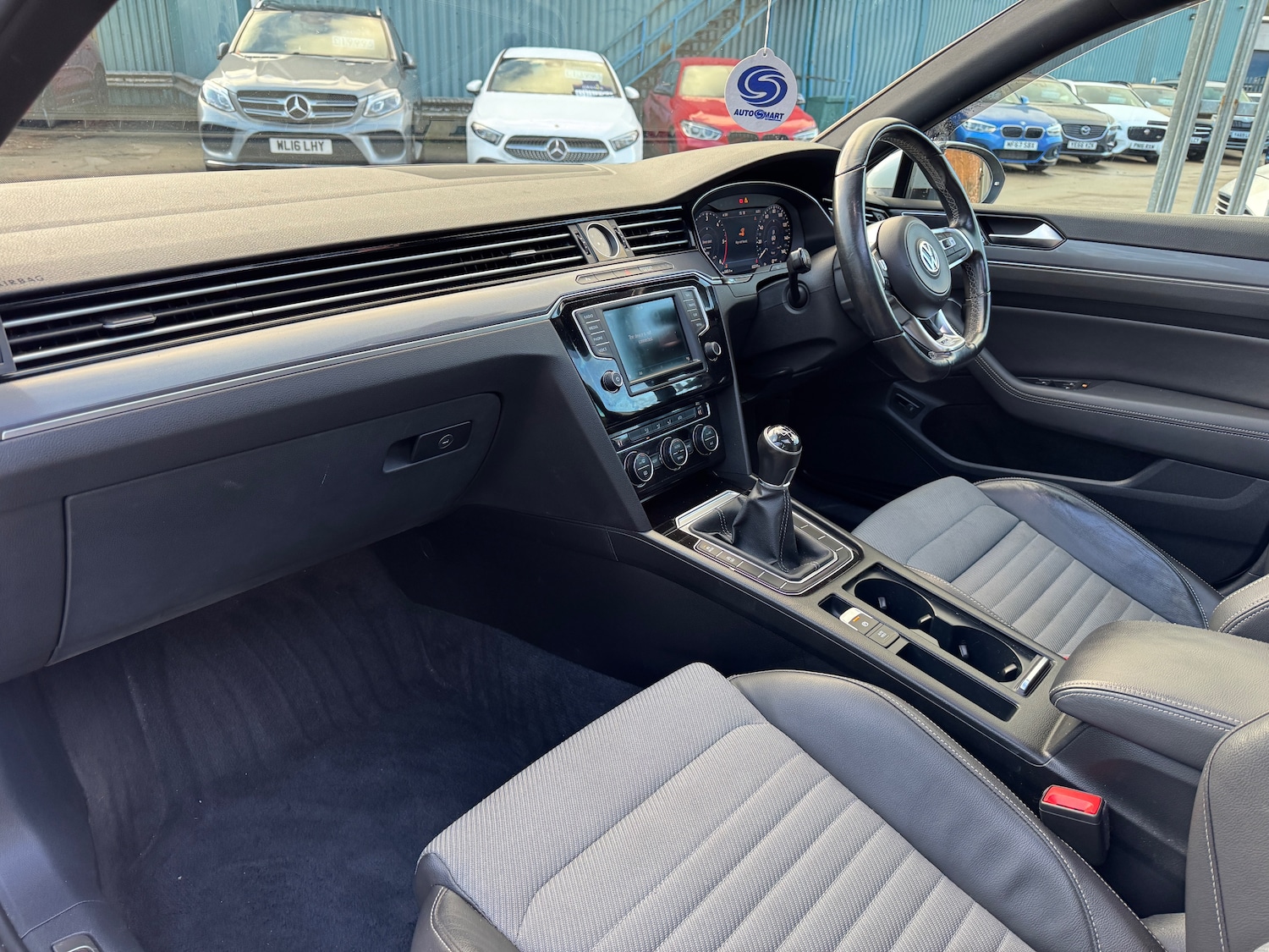 Used Volkswagen Passat 2016 for sale - 74931667: Photo 32