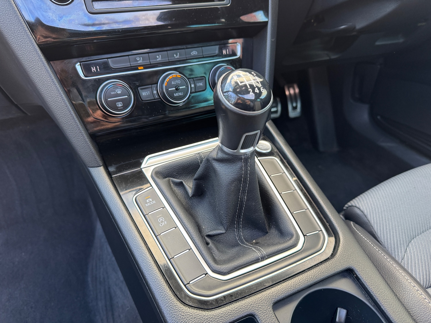 Used Volkswagen Passat 2016 for sale - 74931667: Photo 34