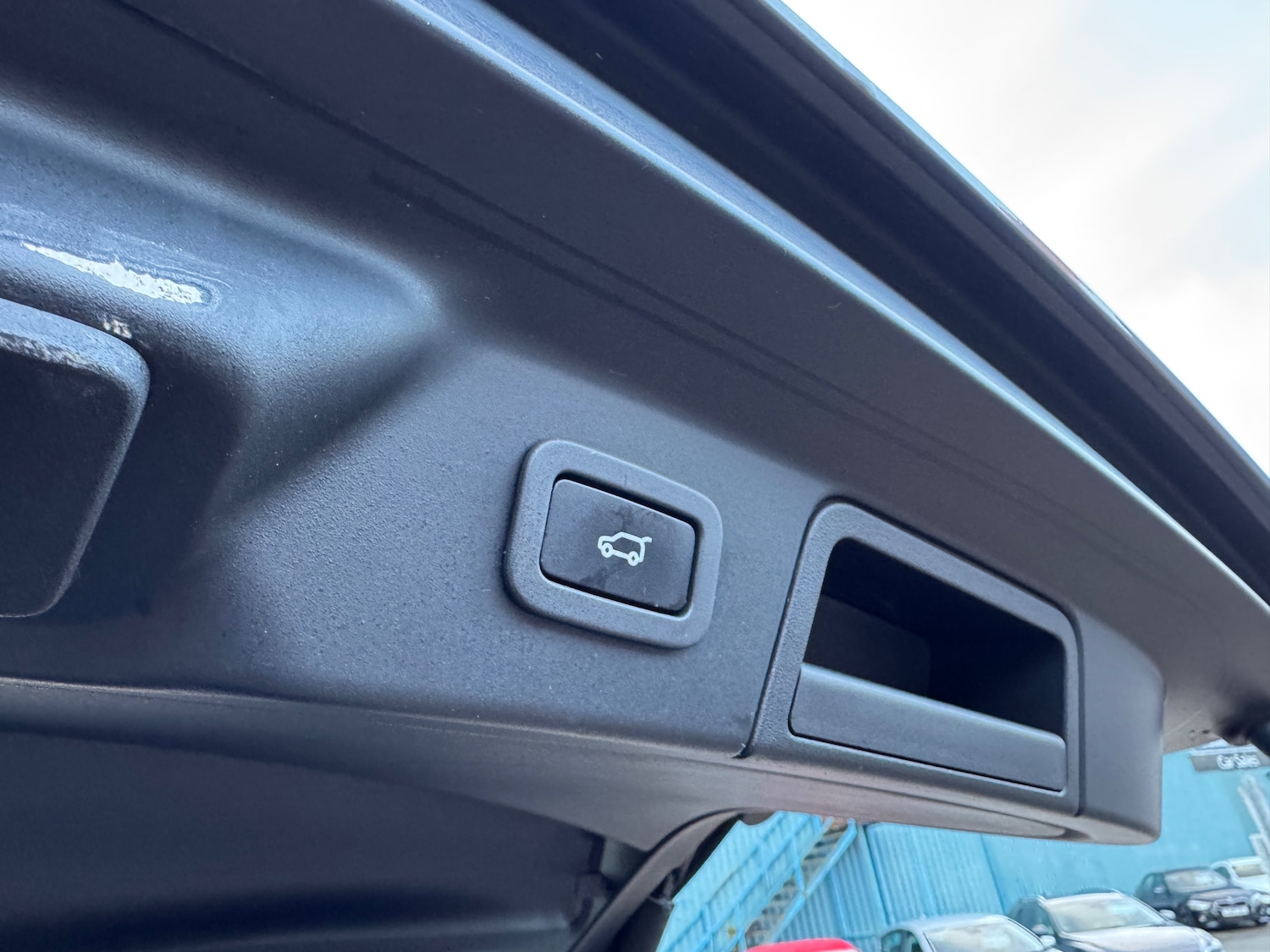 Used Land Rover Range Rover Velar 2017 for sale - 76985677: Photo 22