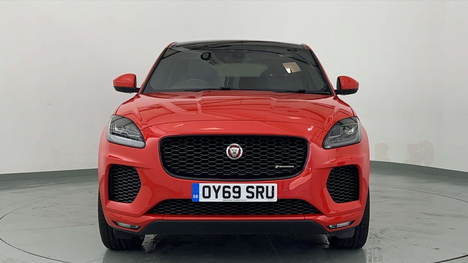 Used Jaguar E-Pace 2019 for sale - 76193851: Photo 4