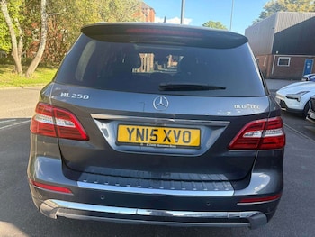 Used Mercedes-Benz M-Class 2015 for sale - 76077139: Photo