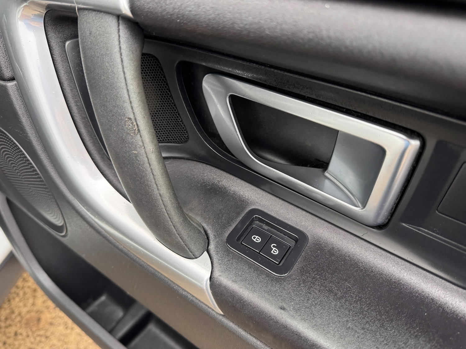 Used Land Rover Discovery Sport 2017 for sale - 77200754: Photo 14