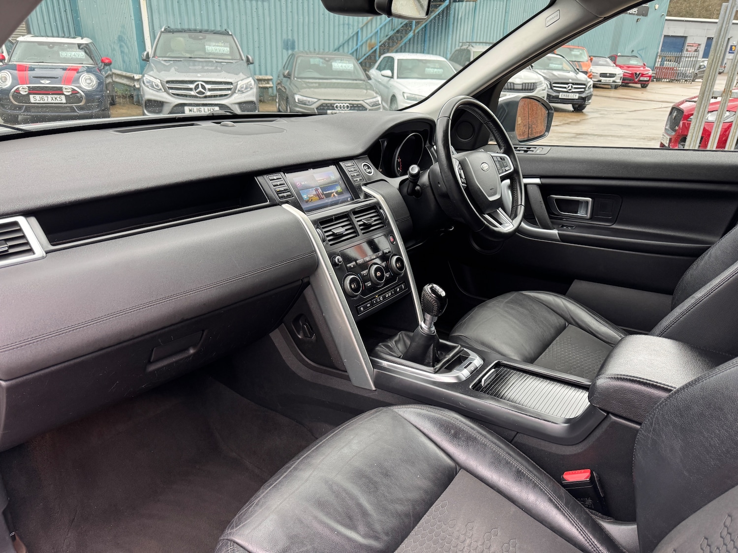 Used Land Rover Discovery Sport 2017 for sale - 77200754: Photo 25