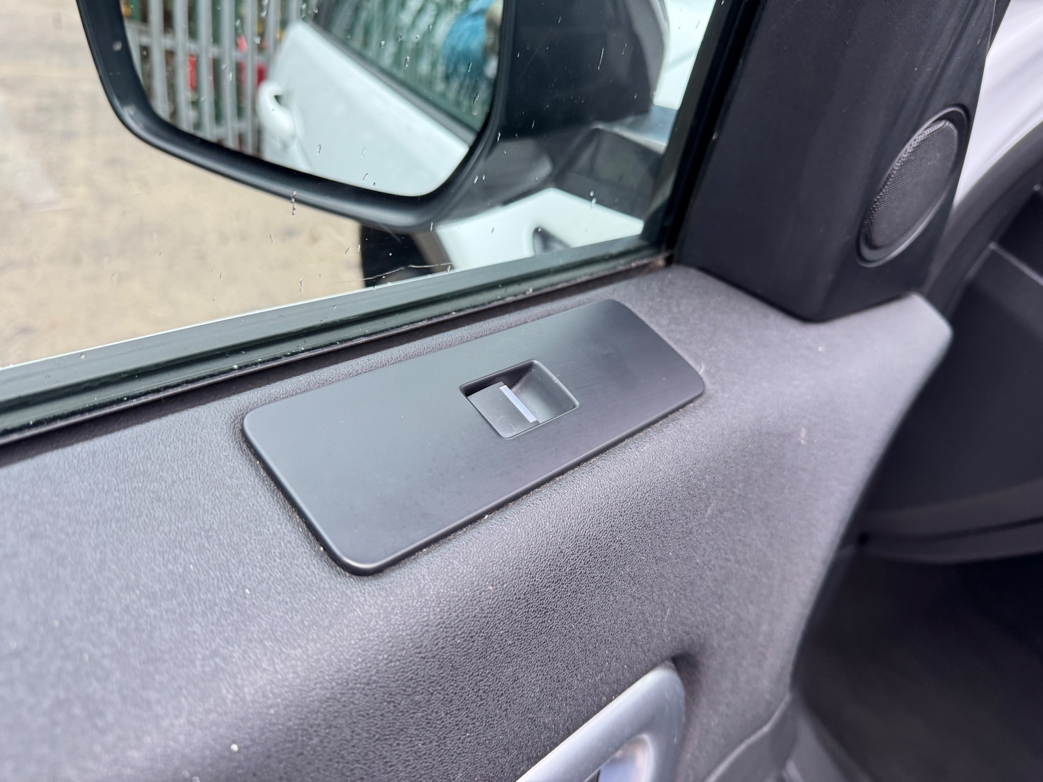 Used Land Rover Discovery Sport 2017 for sale - 77200754: Photo 26