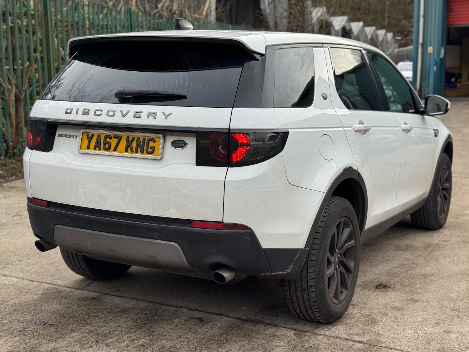 Used Land Rover Discovery Sport 2017 for sale - 77200754: Photo 3