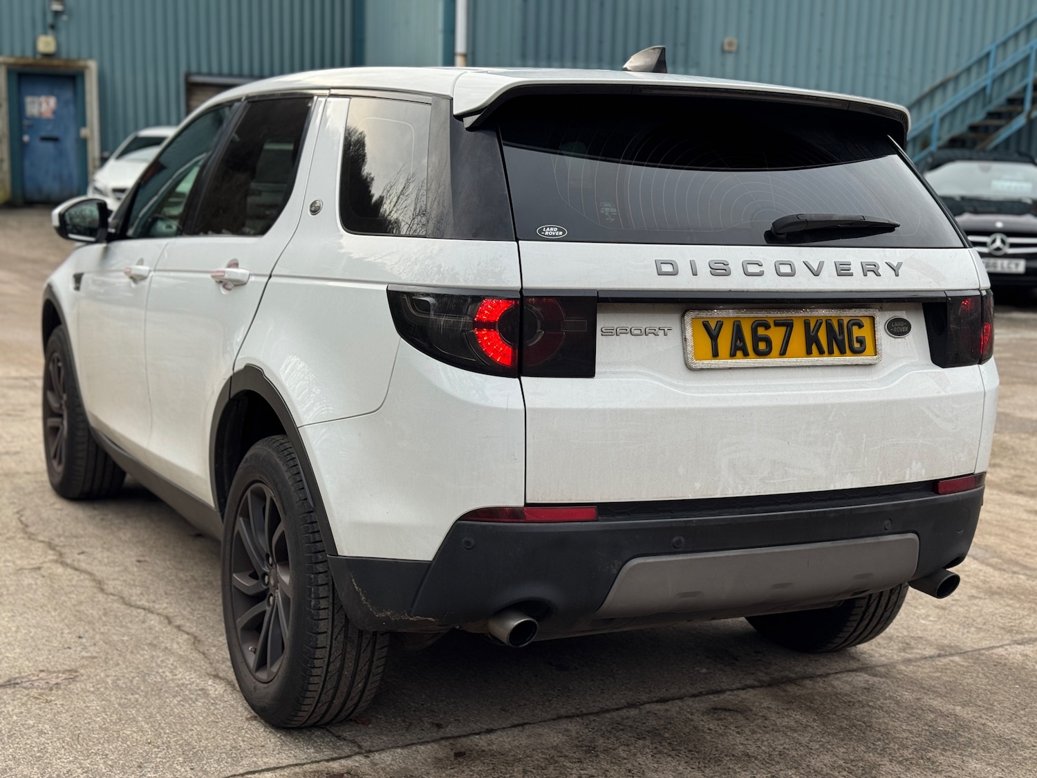 Used Land Rover Discovery Sport 2017 for sale - 77200754: Photo 4