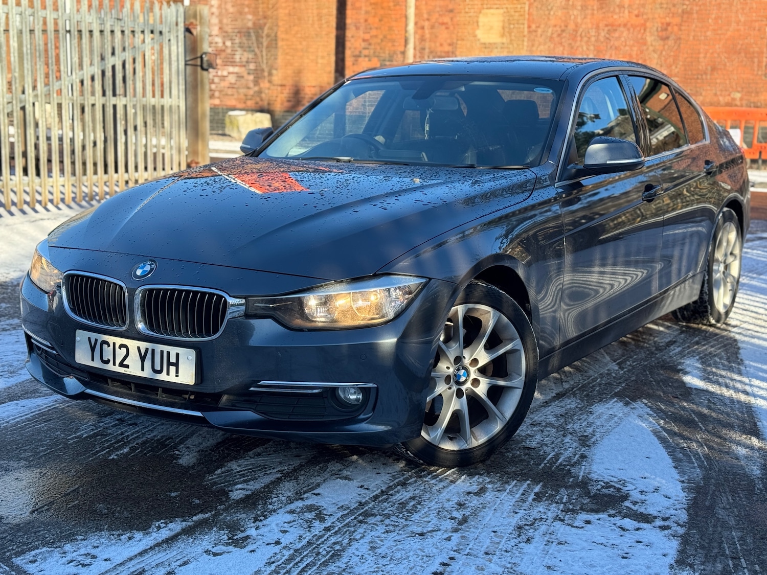 Used BMW 3 Series for sale - 77094226: Photo 2