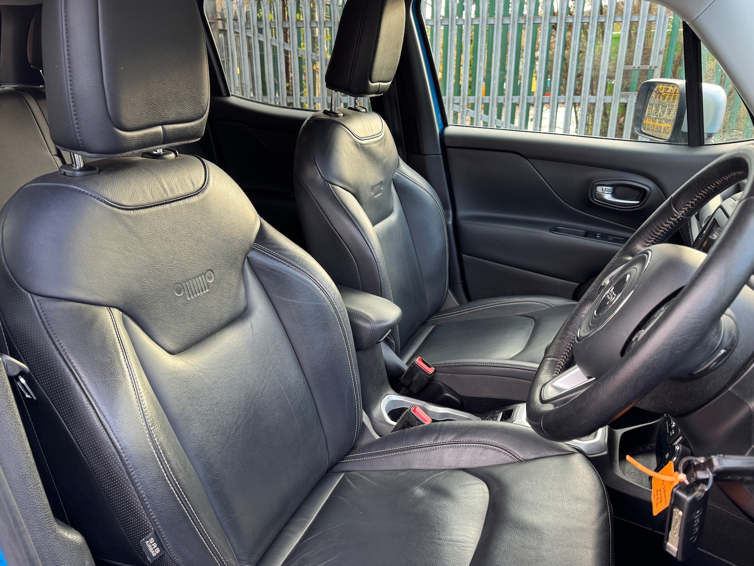 Used Jeep Renegade 2015 for sale - 76545959: Photo 12