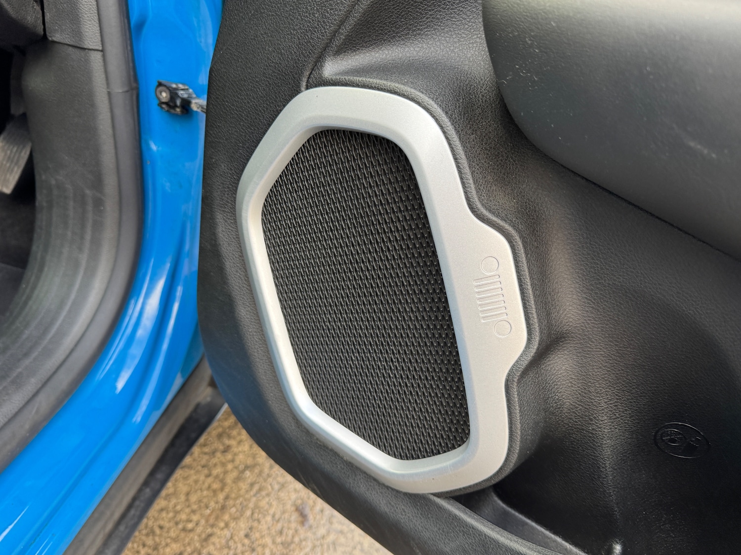 Used Jeep Renegade 2015 for sale - 76545959: Photo 16