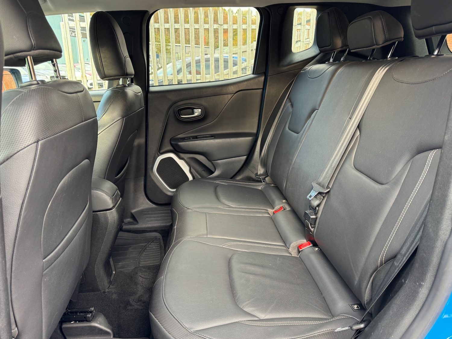 Used Jeep Renegade 2015 for sale - 76545959: Photo 23