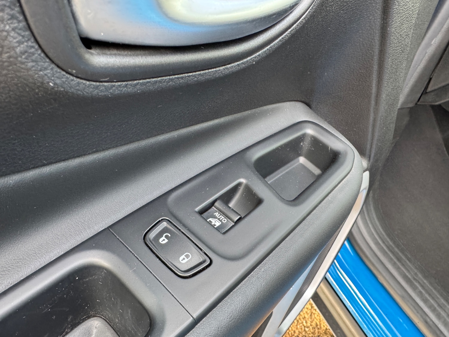 Used Jeep Renegade 2015 for sale - 76545959: Photo 30