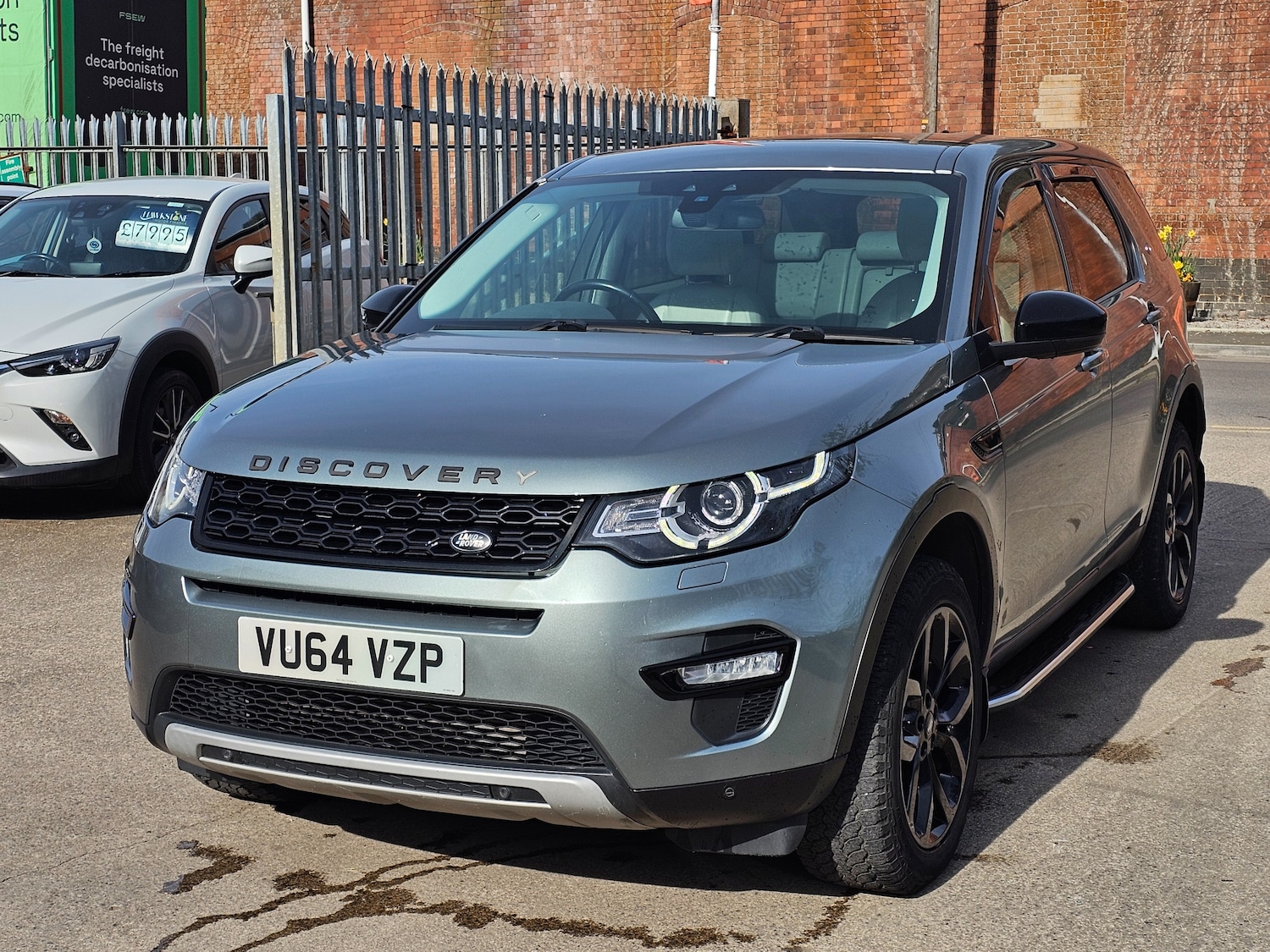 Used Land Rover Discovery Sport 2015 for sale - 77966565: Photo 3