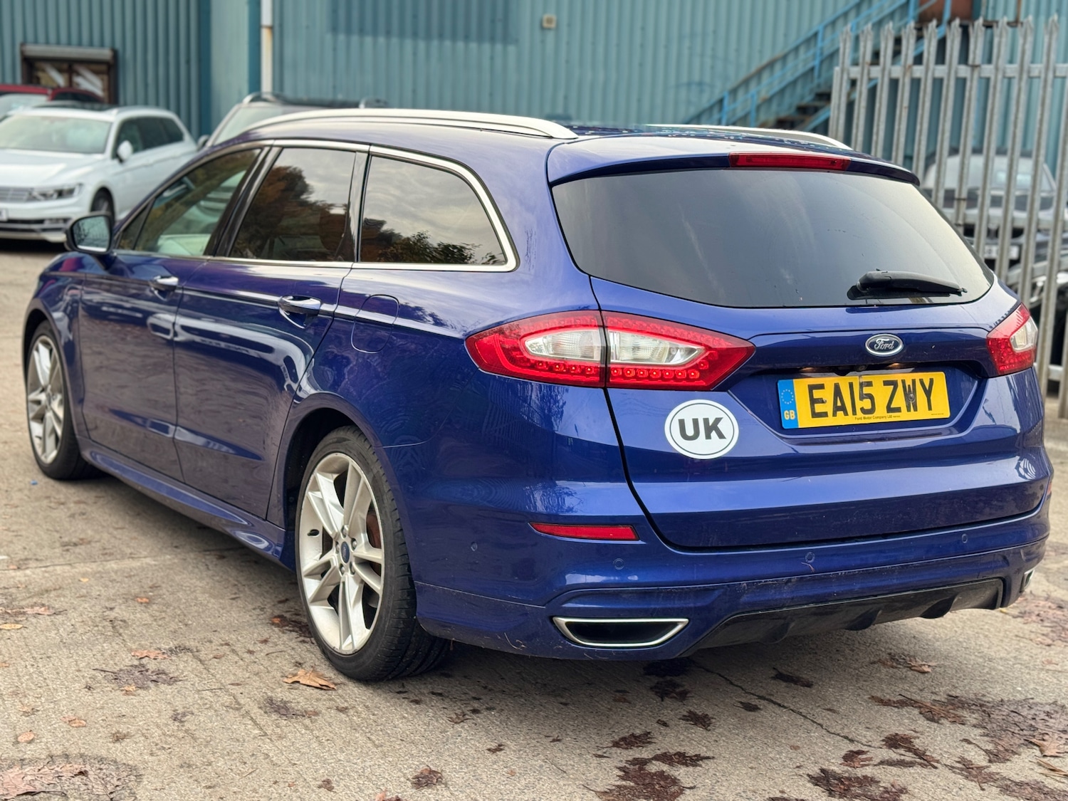 Used Ford Mondeo 2015 for sale - 76569290: Photo 4