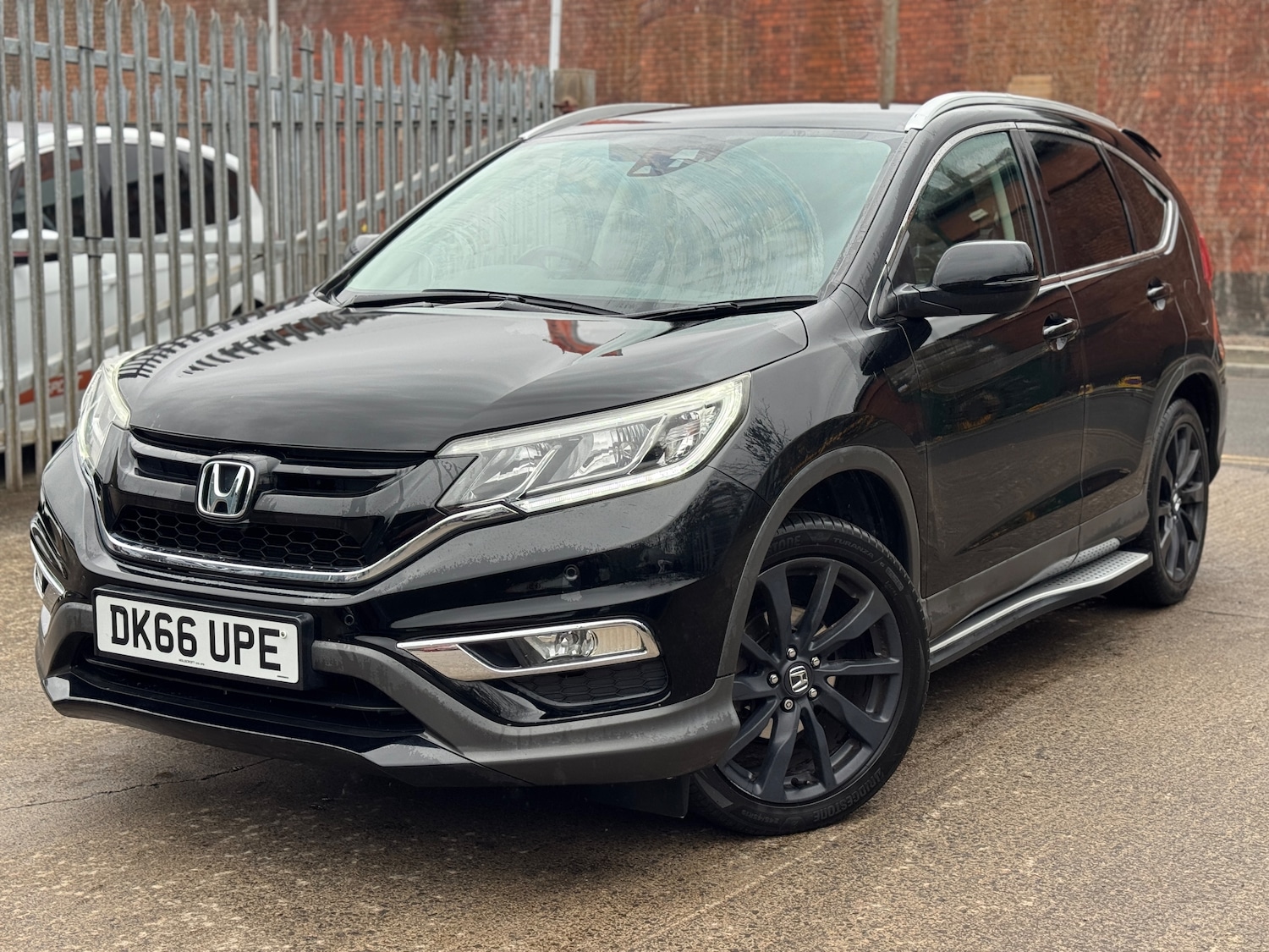 Used Honda CR-V 2016 for sale - 77820007: Photo 2
