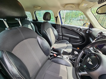 Used MINI Countryman 2016 for sale - 75392633: Photo