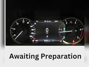 Used Jaguar XE 2019 for sale - 77180026: Photo