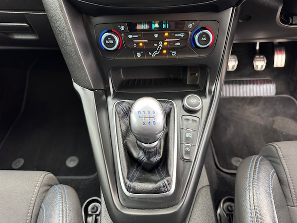 Used Ford Focus 2016 for sale - 76292912: Photo 17