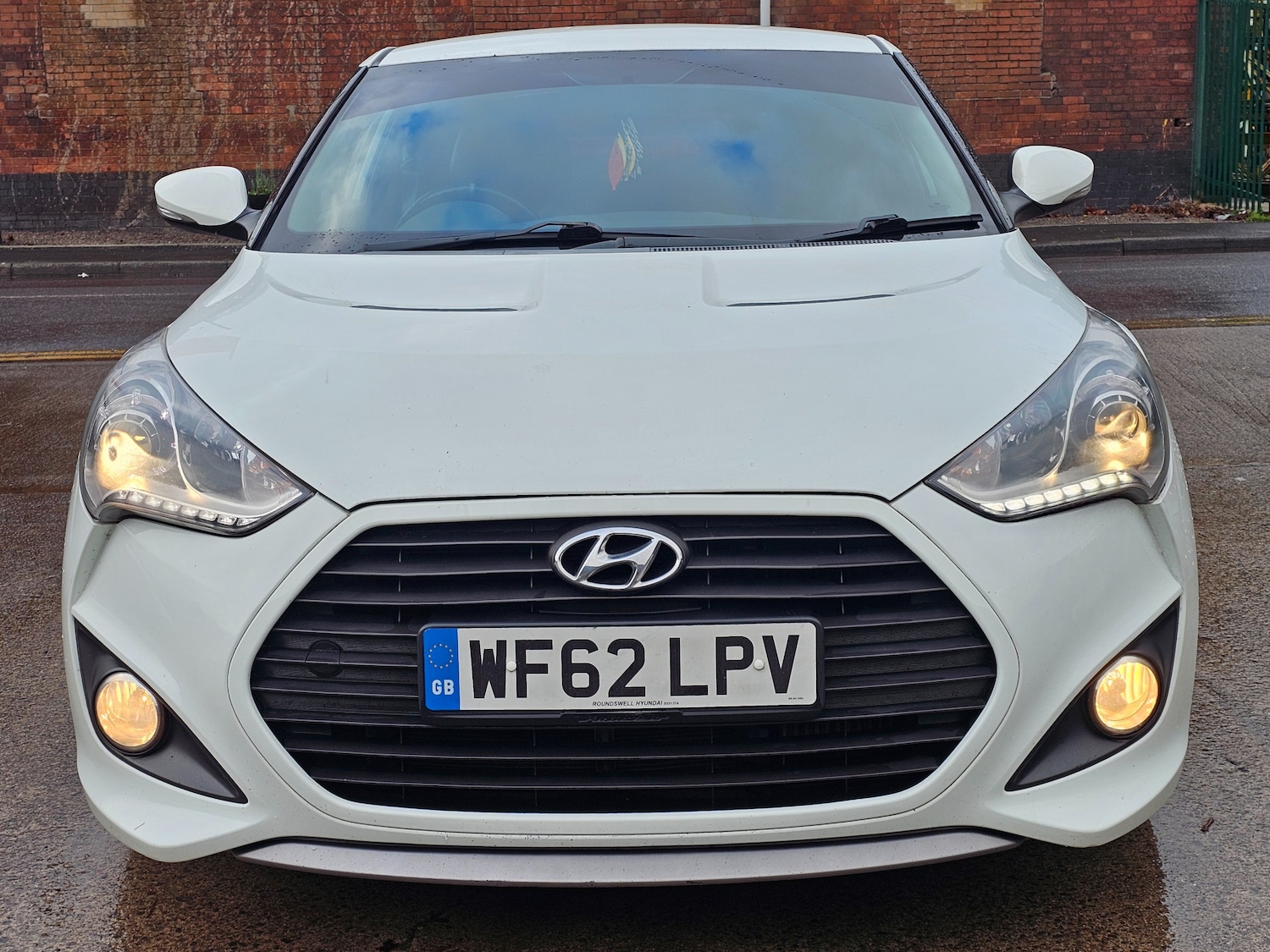 Used Hyundai Veloster 2012 for sale - 77394192: Photo 2