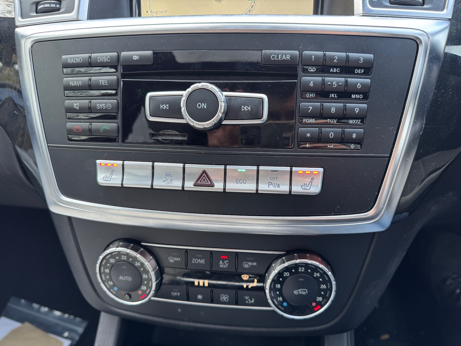 Used Mercedes-Benz GL Class 2014 for sale - 76616887: Photo 11