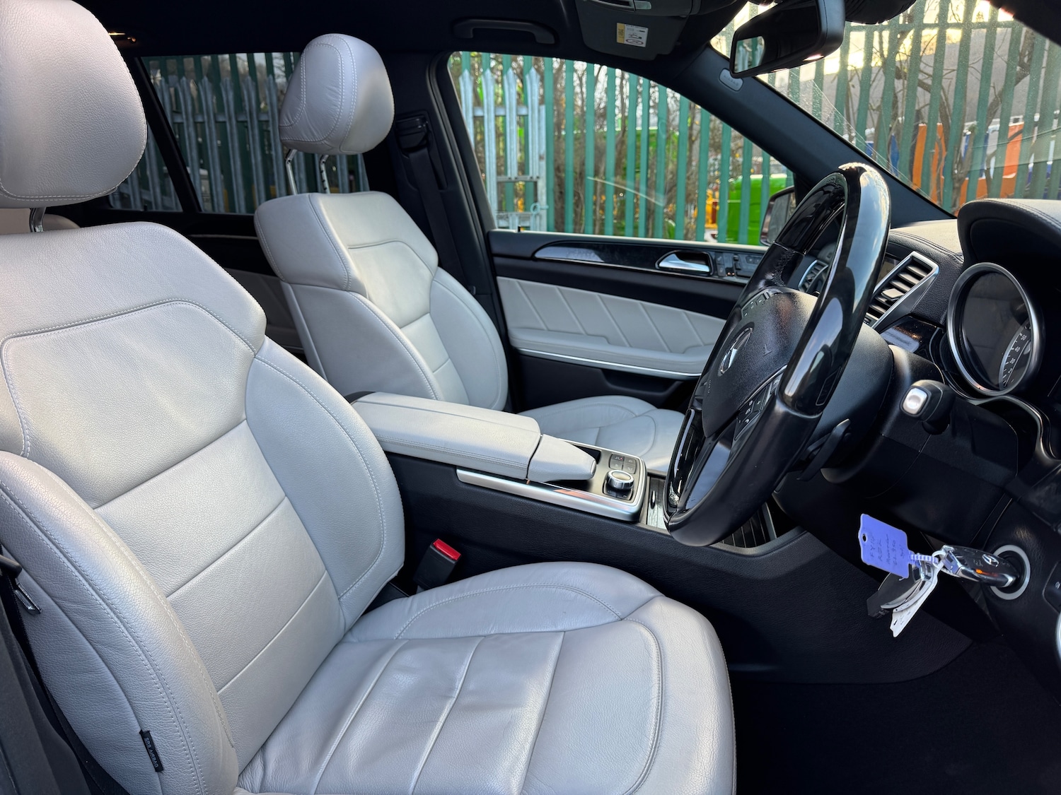 Used Mercedes-Benz GL Class 2014 for sale - 76616887: Photo 13