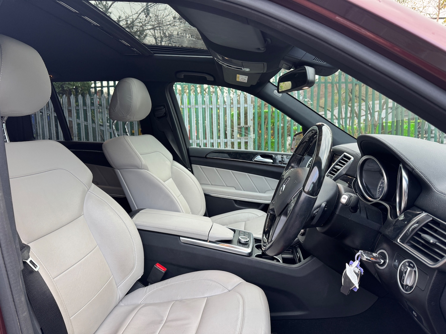 Used Mercedes-Benz GL Class 2014 for sale - 76616887: Photo 5