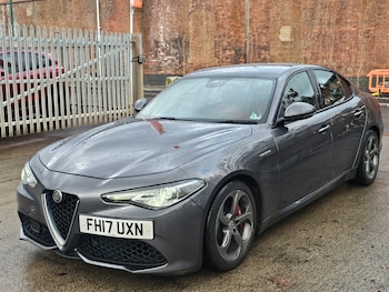 Used Alfa Romeo Giulia 2017 for sale - 77301665: Photo