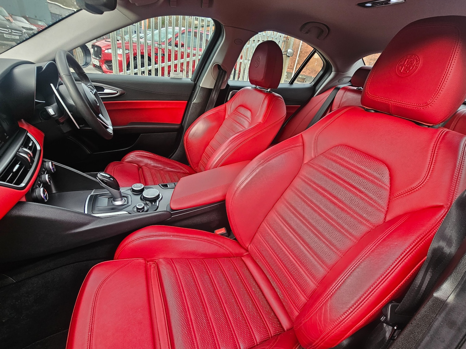 Used Alfa Romeo Giulia 2017 for sale - 77301665: Photo 4