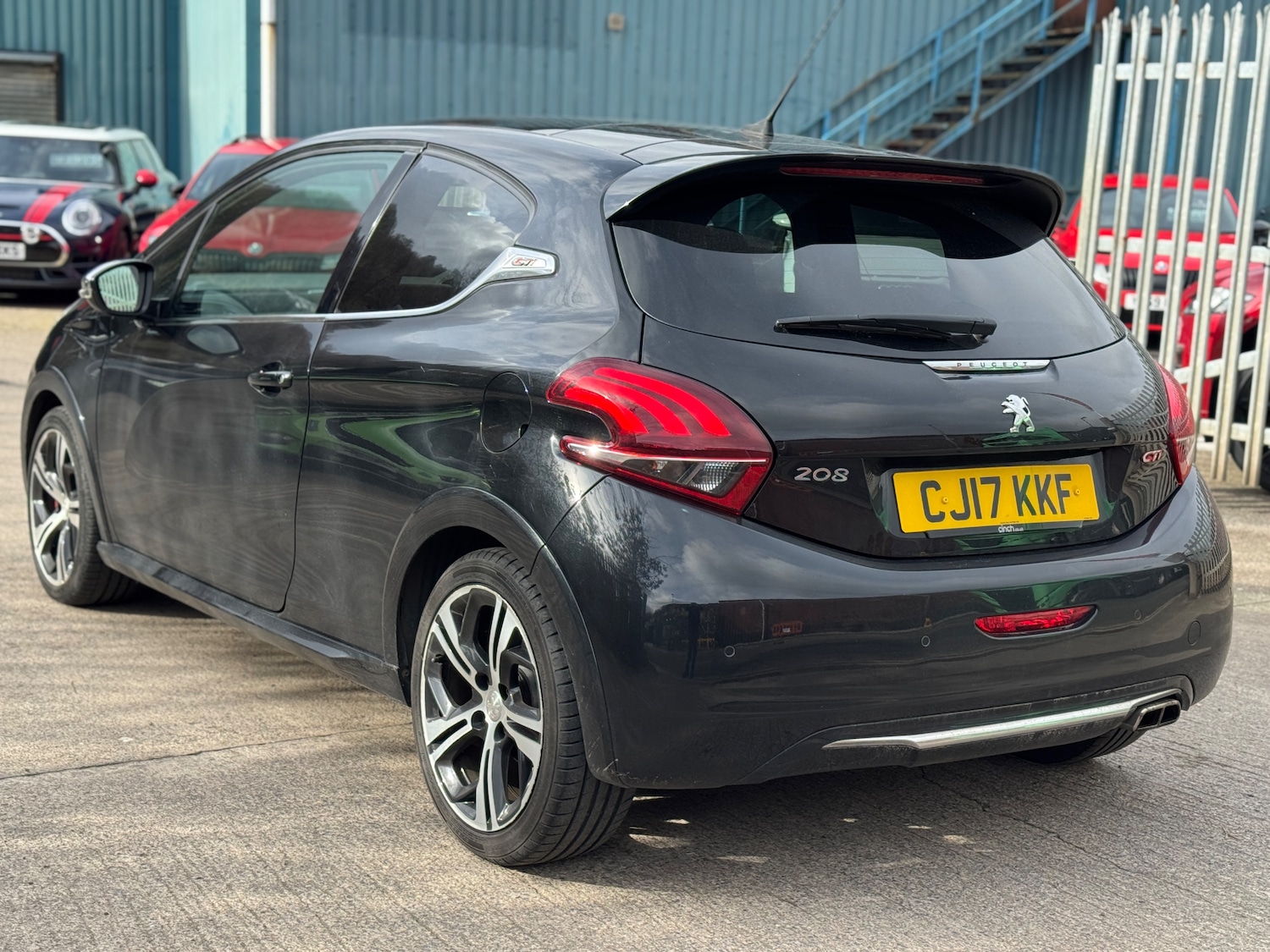 Used Peugeot 208 2017 for sale - 77639449: Photo 4