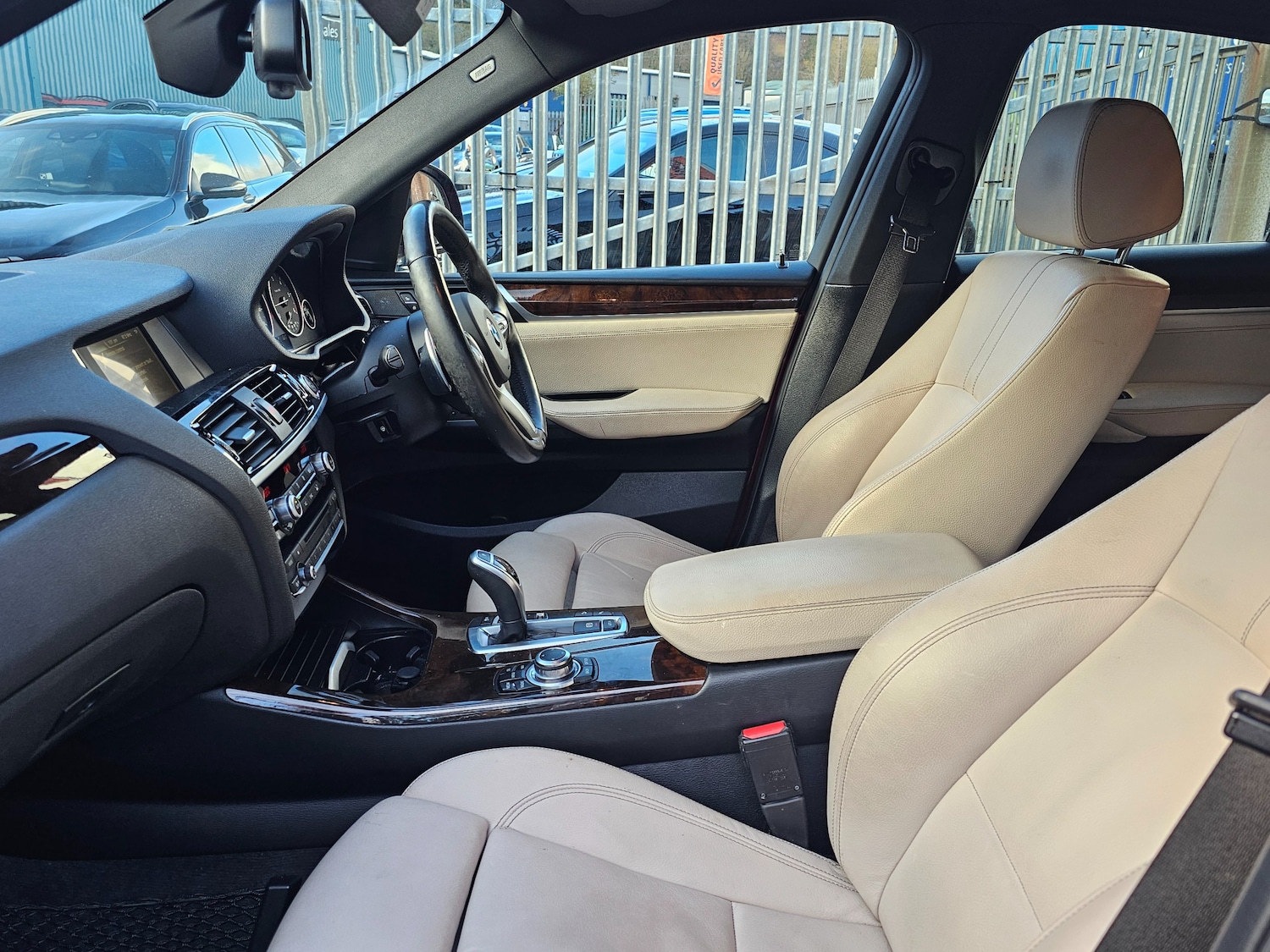 Used BMW X4 2017 for sale - 76750888: Photo 6