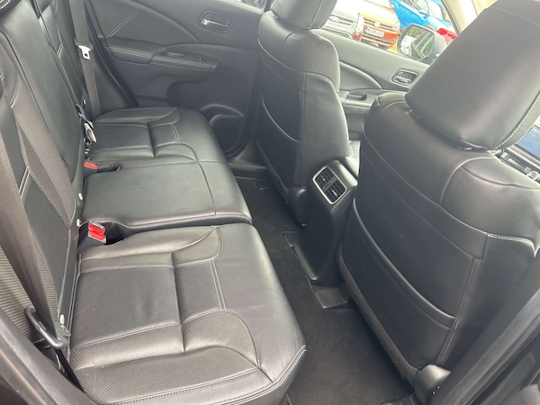 Used Honda CR-V 2017 for sale - 76305291: Photo 3