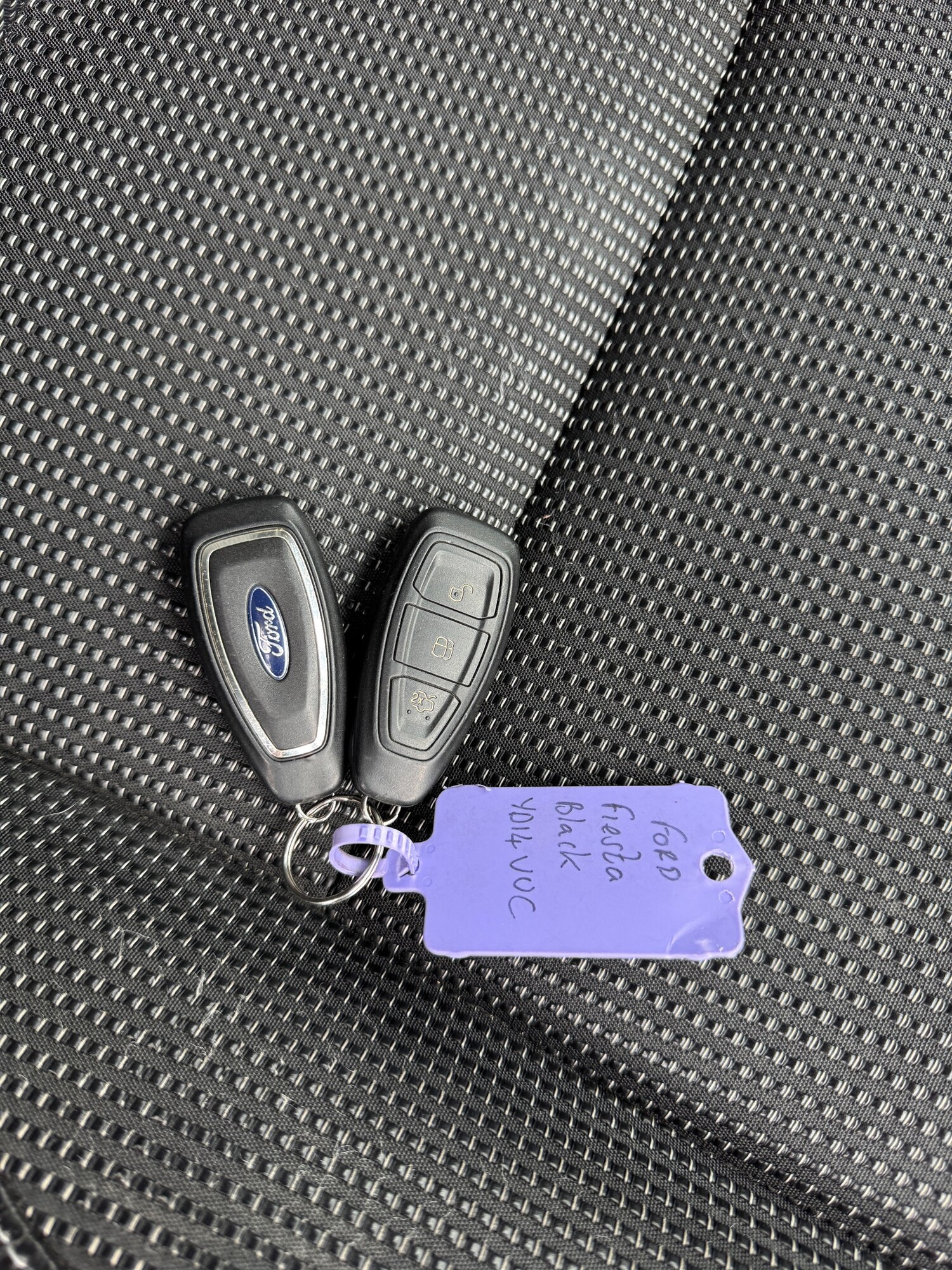 Used Ford Fiesta 2014 for sale - 75937926: Photo 28