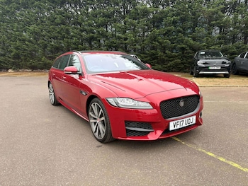 Used Jaguar XF 2017 for sale - 78986896: Photo