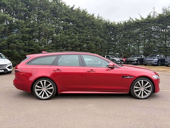 Used Jaguar XF 2017 for sale - 78986896: Photo