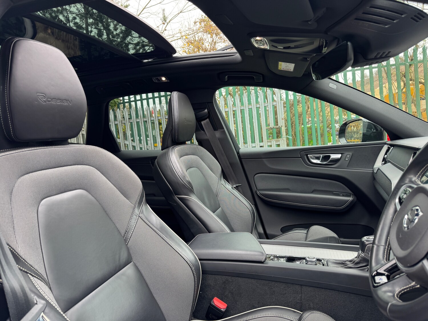 Used Volvo XC60 for sale - 78092323: Photo 6