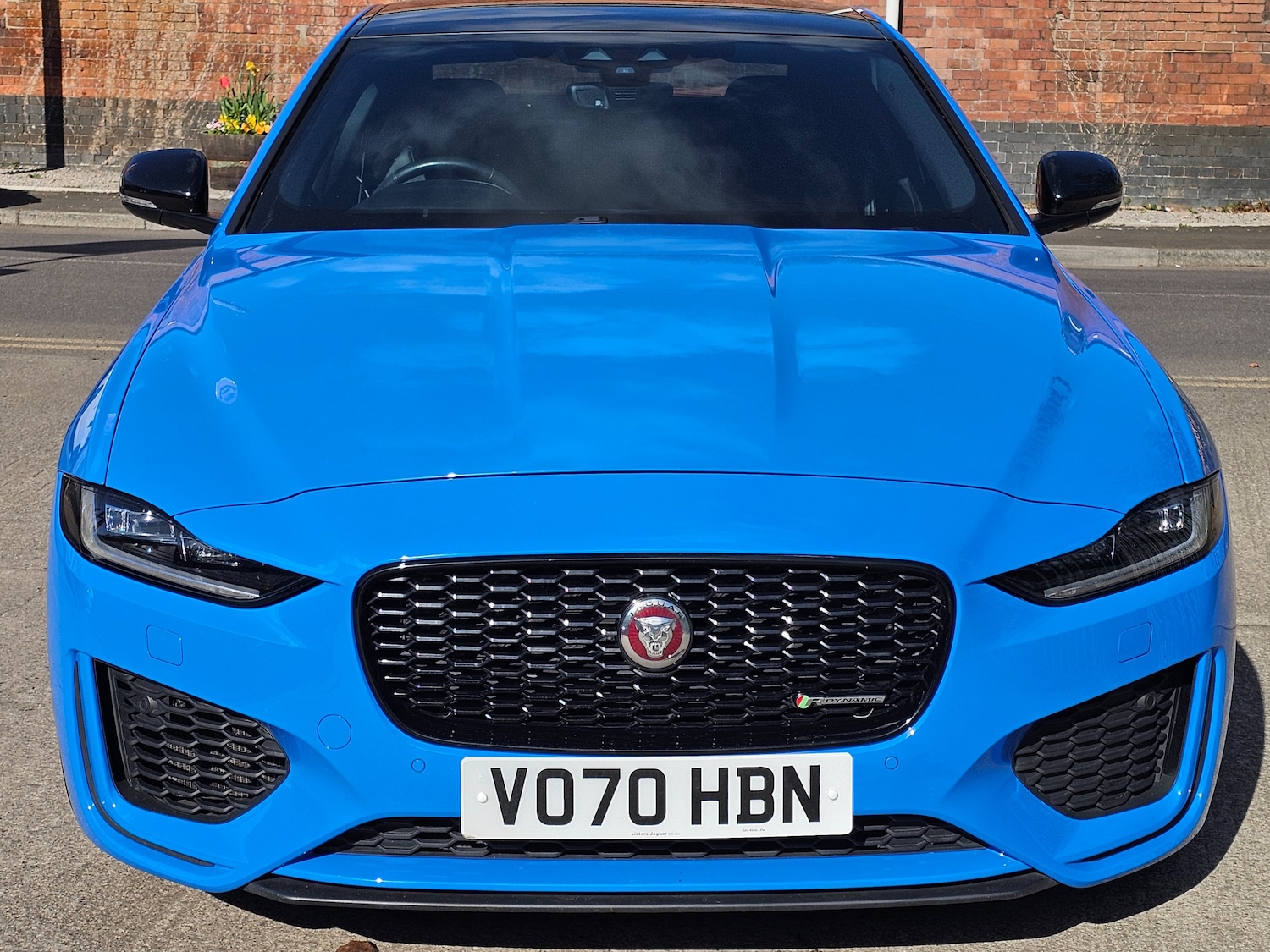 Used Jaguar XE for sale - 78111656: Photo 2