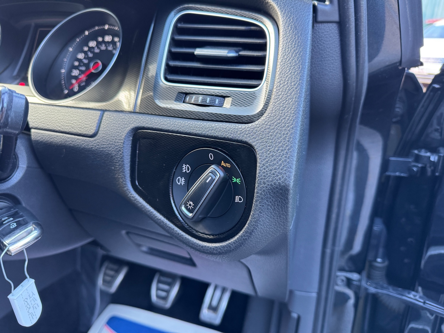 Used Volkswagen Golf 2014 for sale - 76369003: Photo 15