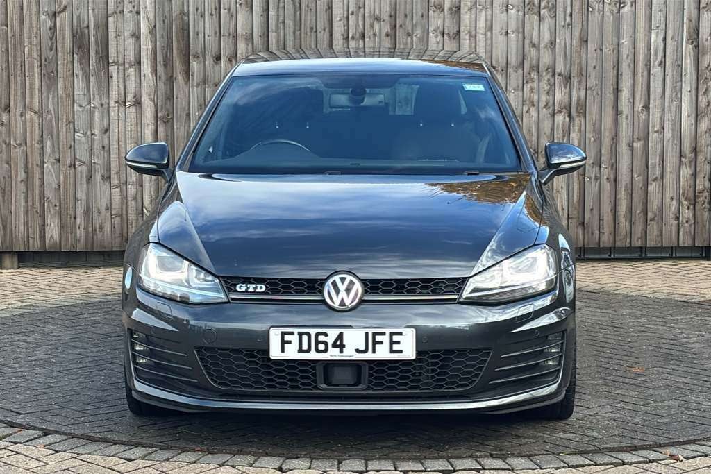 Used Volkswagen Golf 2014 for sale - 76369003: Photo 2