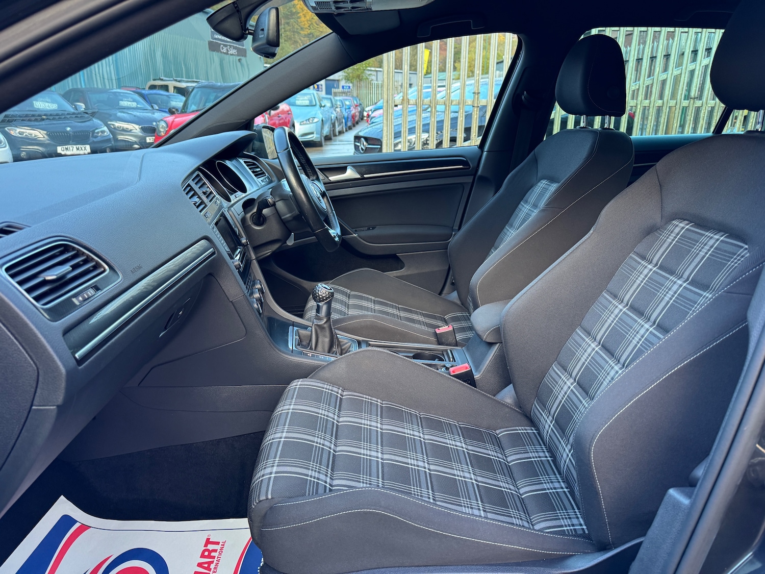 Used Volkswagen Golf 2014 for sale - 76369003: Photo 27