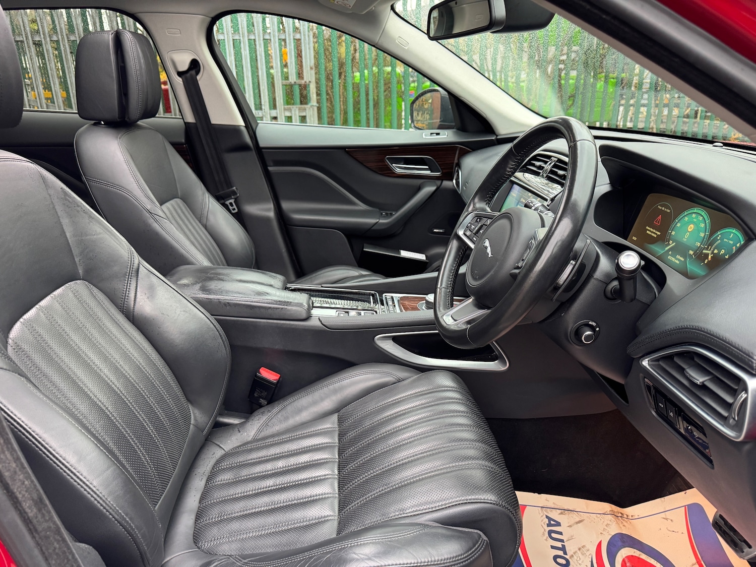 Used Jaguar F-Pace 2017 for sale - 76416485: Photo 15