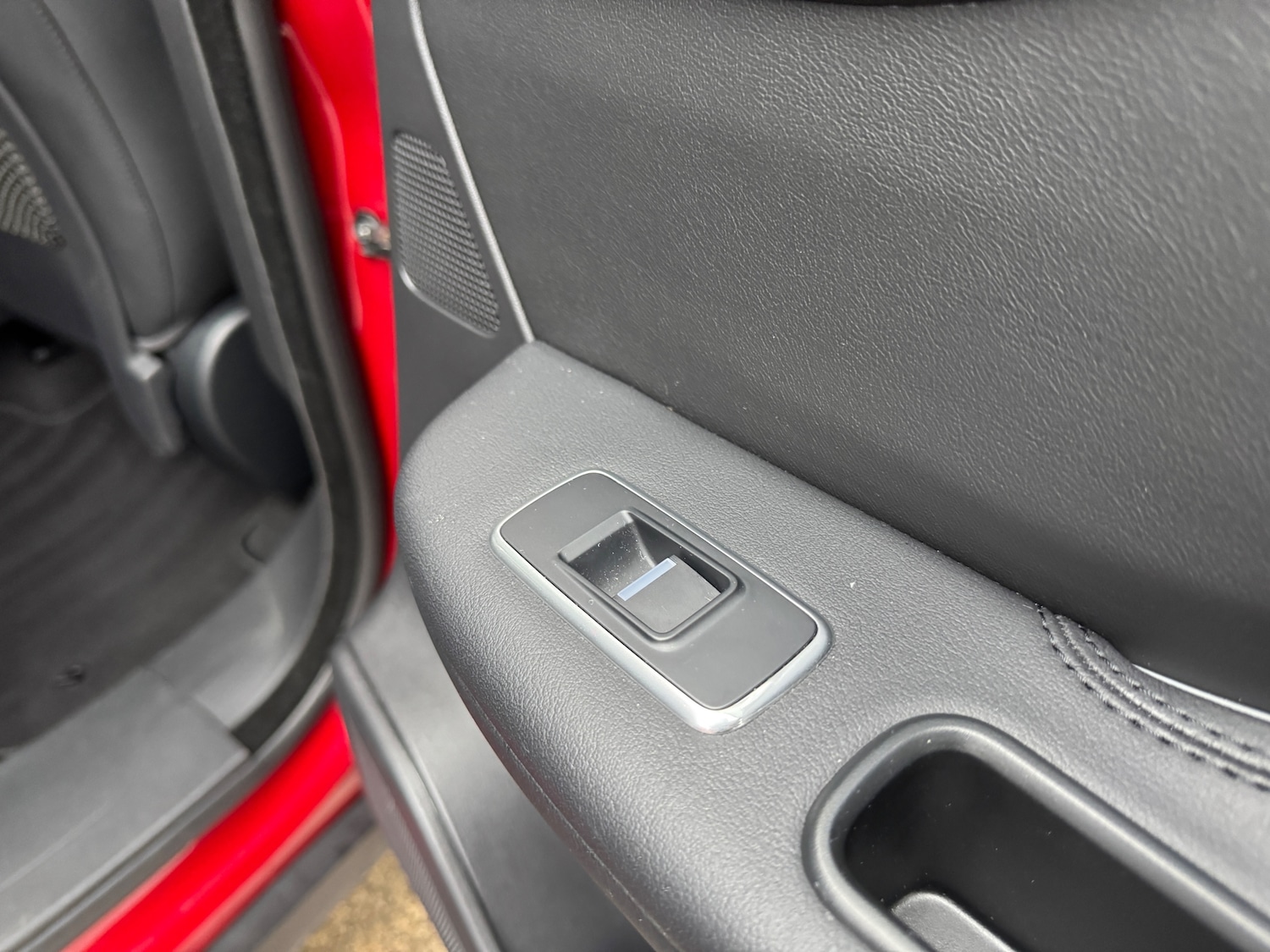 Used Jaguar F-Pace 2017 for sale - 76416485: Photo 27