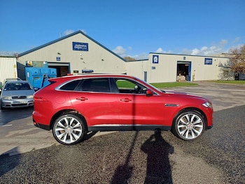 Used Jaguar F-Pace 2017 for sale - 76416485: Photo