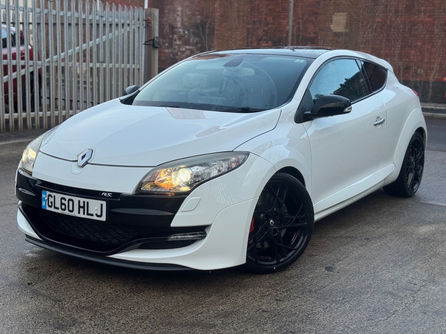 Used Renault Megane 2011 for sale - 77152685: Photo 2