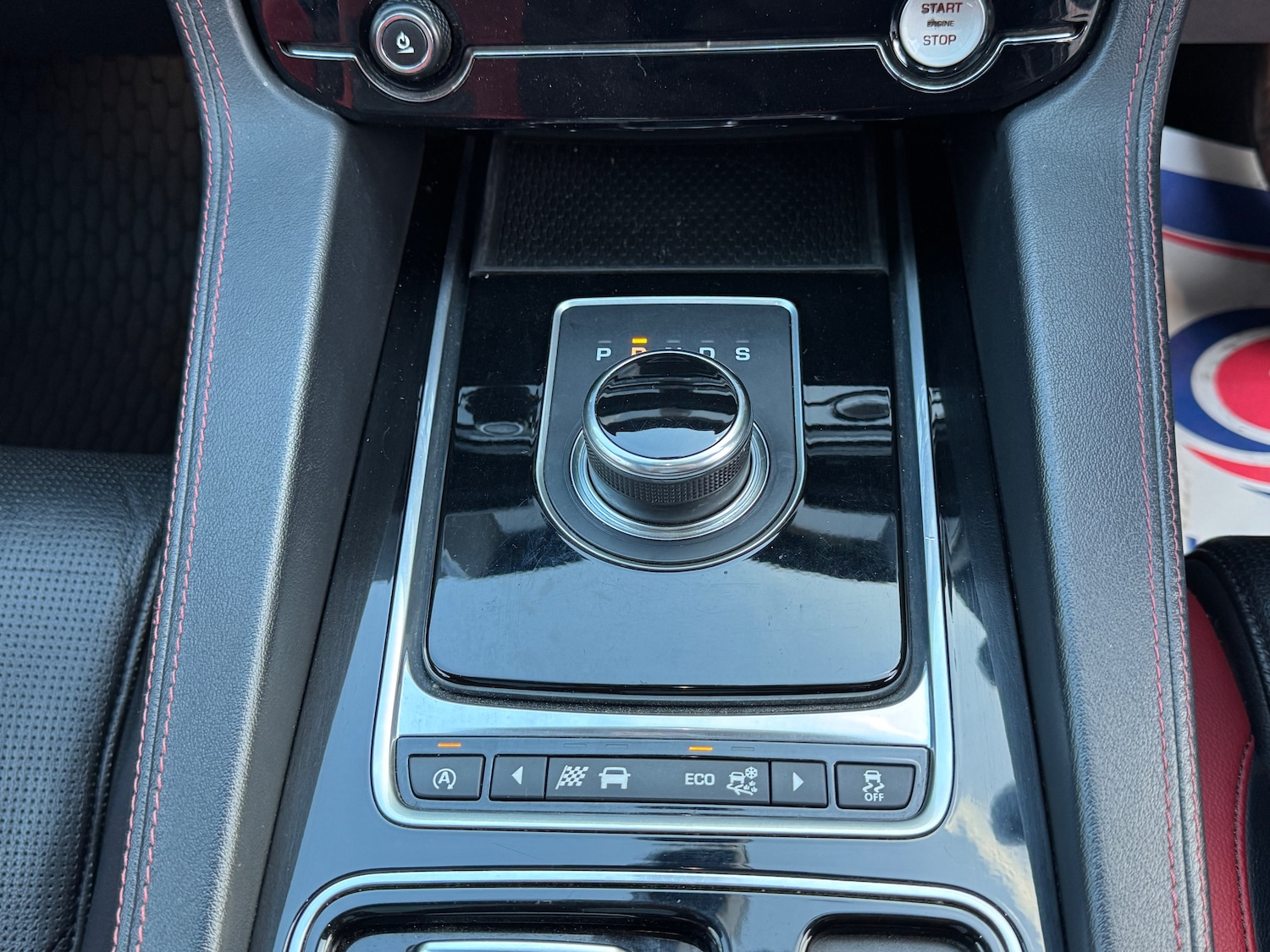 Used Jaguar F-Pace 2017 for sale - 75982933: Photo 42