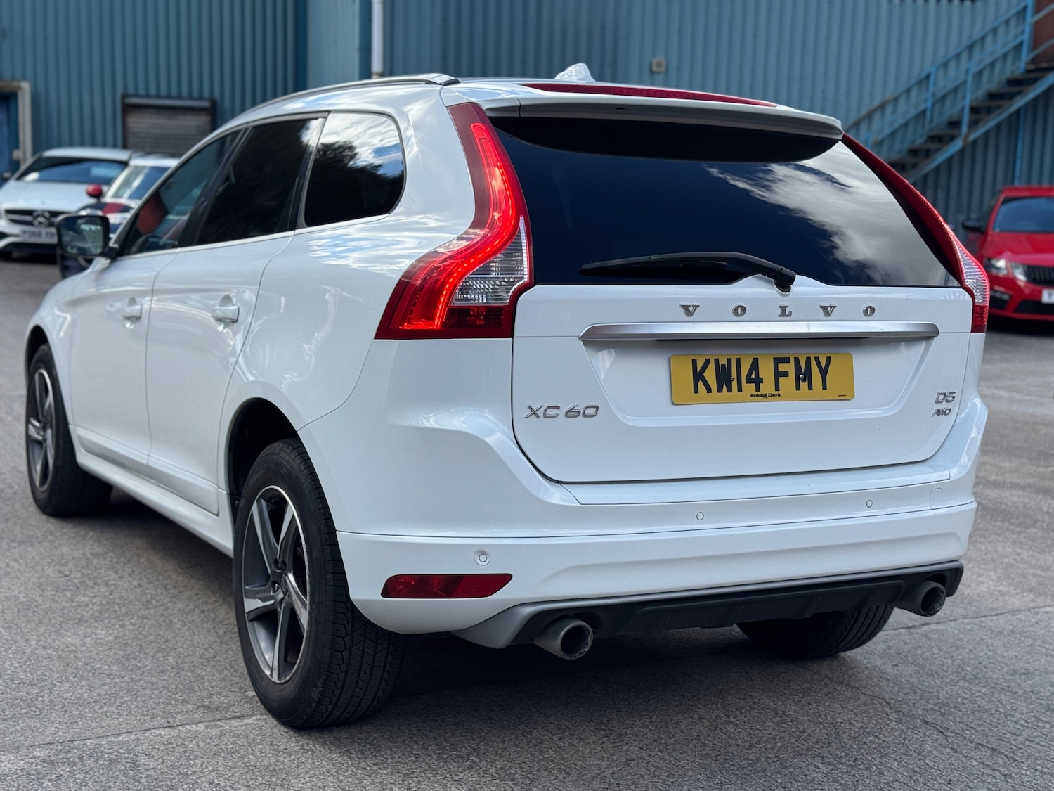 Used Volvo XC60 2014 for sale - 78084003: Photo 4