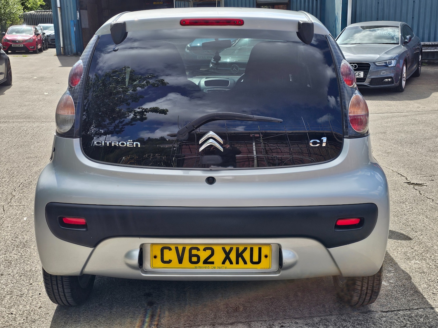 Vehicle 5