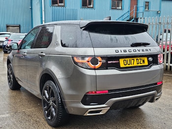 Used Land Rover Discovery Sport 2017 for sale - 77506113: Photo