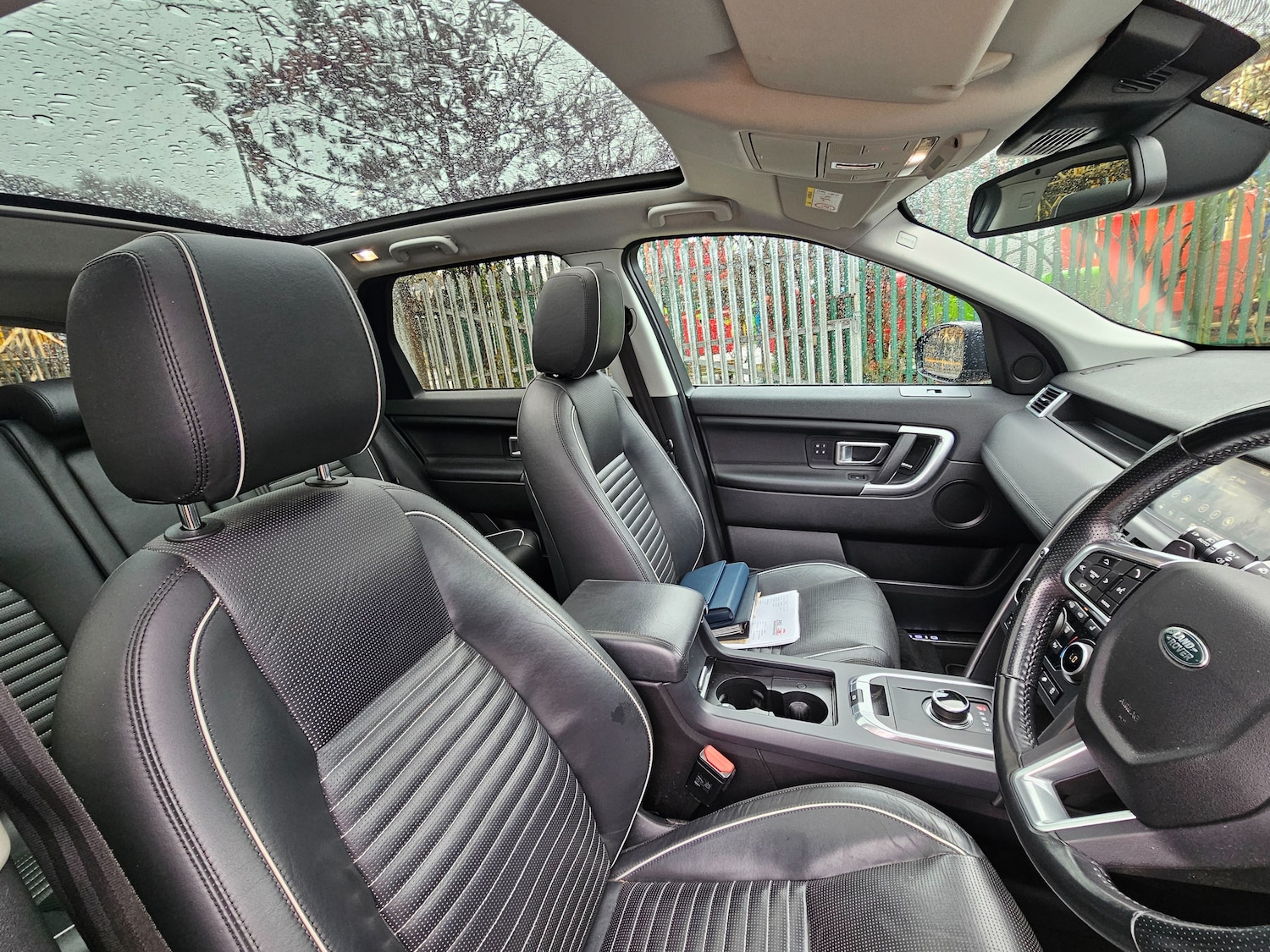 Used Land Rover Discovery Sport 2017 for sale - 77506113: Photo 6