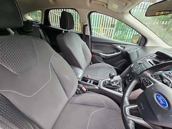 Used Ford Focus 2015 for sale - 75314664: Photo